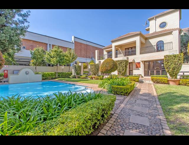 2 BEDROOM APARTMENT FOR SALE IN DOUGLASDALE